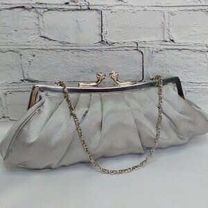 JESSICA McCLINTOCK SATIN CLUTCH BAGGETT